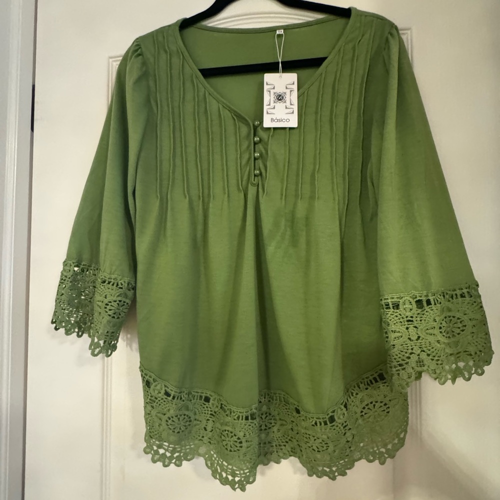 Básico Green Crochet Lace Hem Top – XL – 3/4 Sleeve Boho Blouse